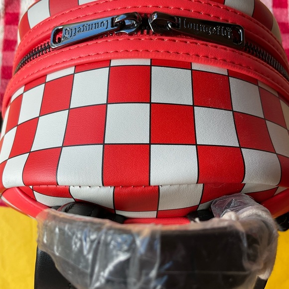 🍕🎒🍕 LOUNGEFLY LASAGNA GARRFIELD BACKPACK 🍕🎒🍕 NWT 🍕 - Picture 10 of 16